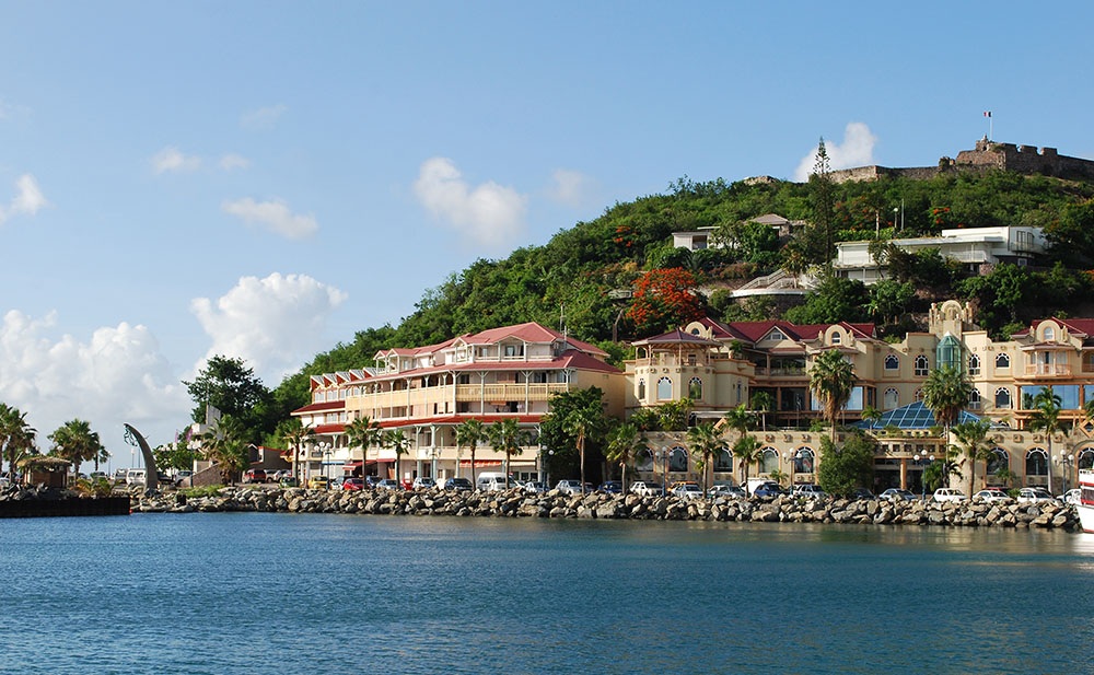 Marigot Bay, Saint Martin, French West Indies бесплатно