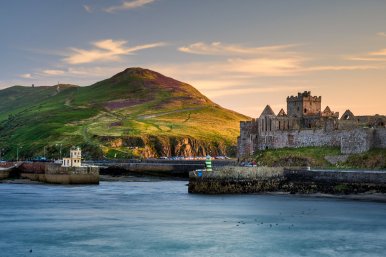 7-Day Cruise from Portsmouth, England to Glasgow (Troon): Yachting the British Coast
