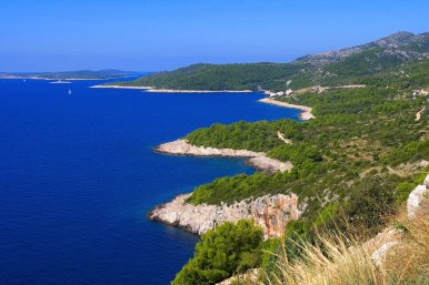 11-Day  Luxury Voyage from Athens (Piraeus) to Venice: Greek Isles & the Adriatic