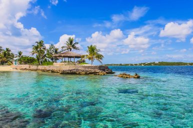 7-Day  Luxury Cruise from Palm Beach to Palm Beach: Bountiful Bahamas