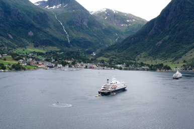 7-Day  Luxury Voyage from Oslo to Bergen: Yachting the Norwegian Fjords
