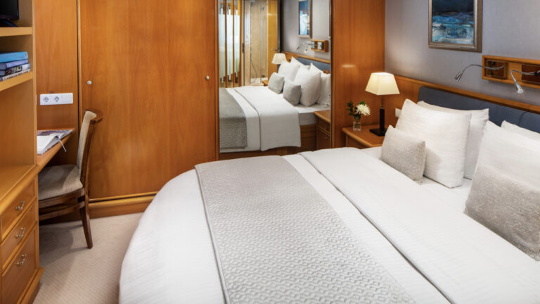 seadream yacht rooms